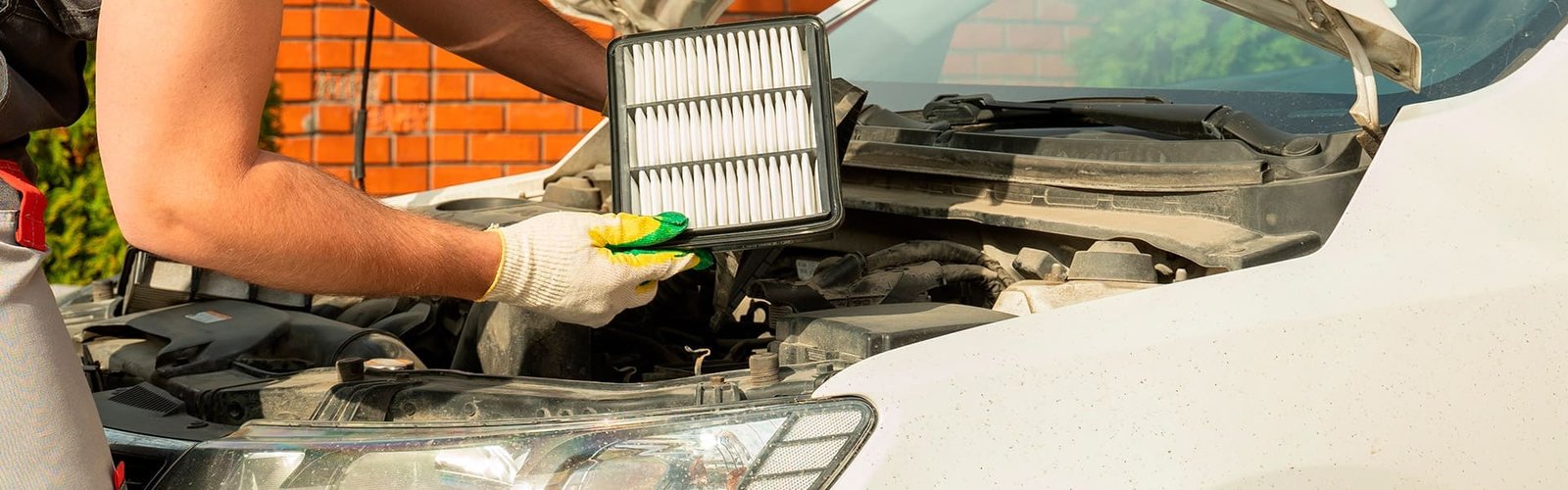 Заміна повітряного фільтра авто